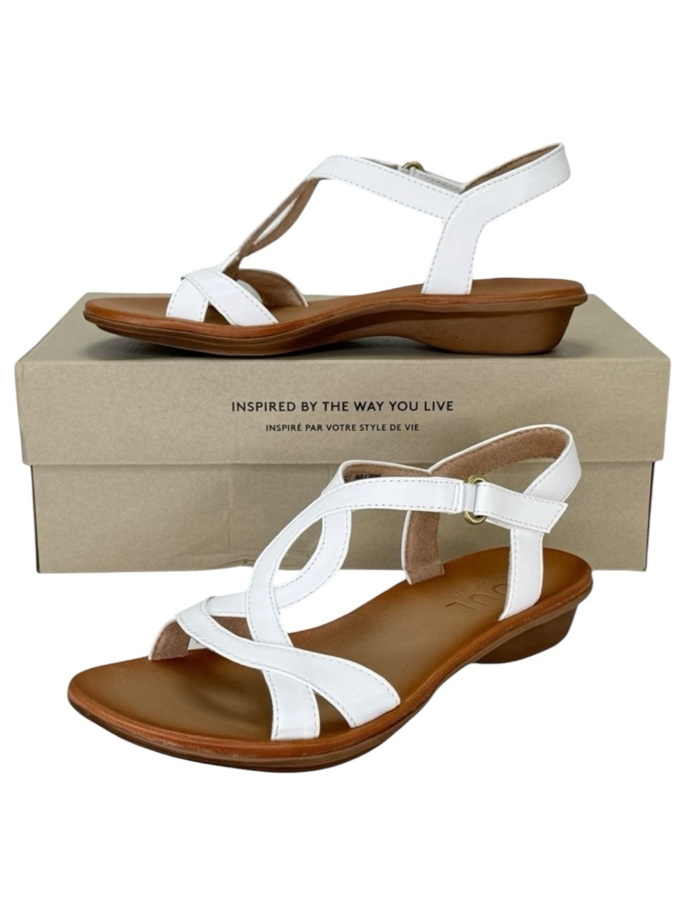 Soul Naturalizer Solo White Faux Leather Womens Sandals Size 6M
